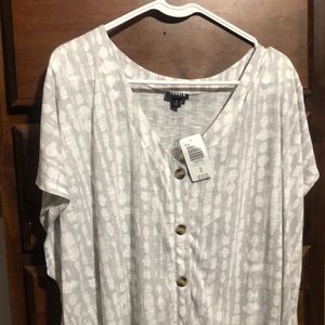 Torrid 4 top front knot